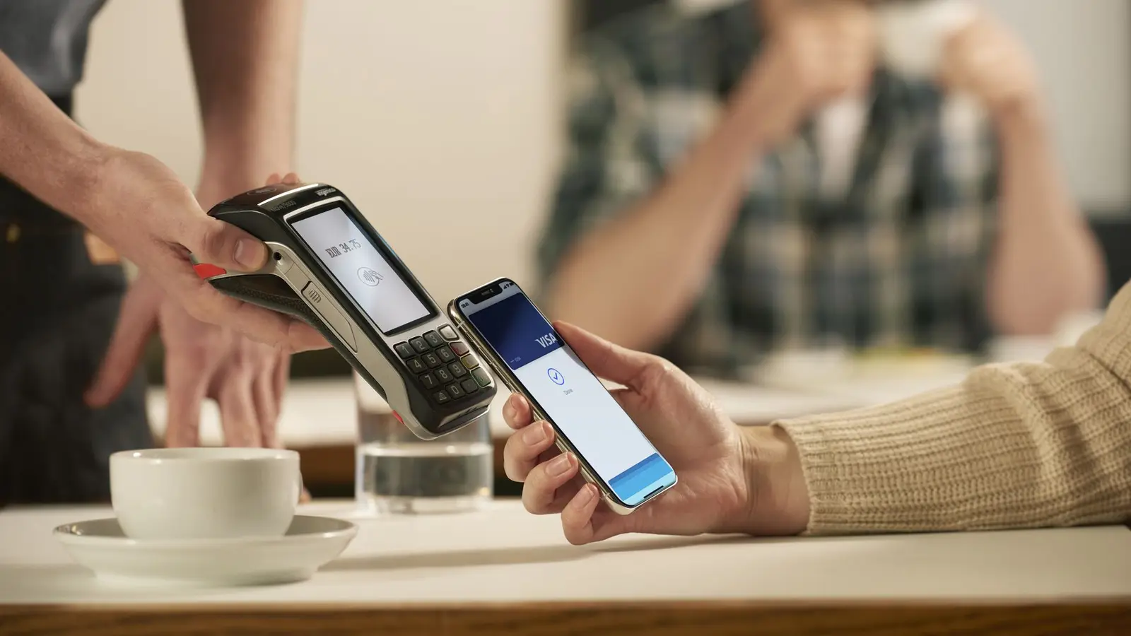 Regulatorii britanici atacă monopolul Apple Pay